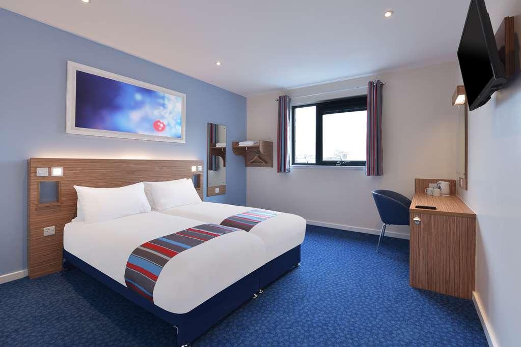 Travelodge Windsor Central Номер фото