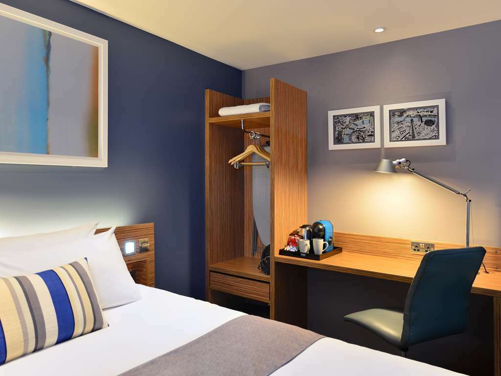 Travelodge Windsor Central Номер фото