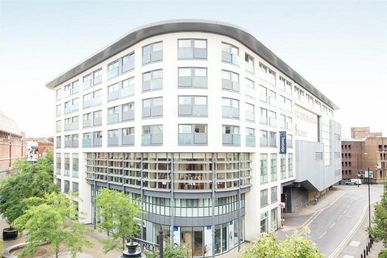 Travelodge Windsor Central Экстерьер фото